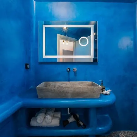 Aegean Blue * Pýrgos