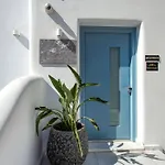 Aegean Blue Pýrgos